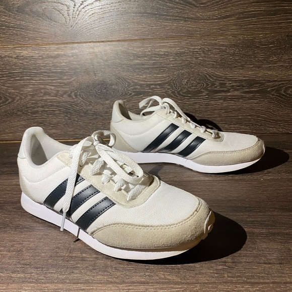 adidas Other - Men’s Adidas sneakers size 7.5